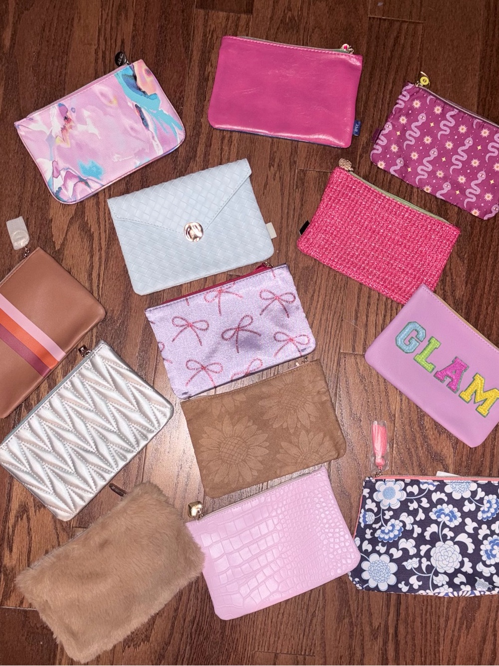 Women’s small make up bags